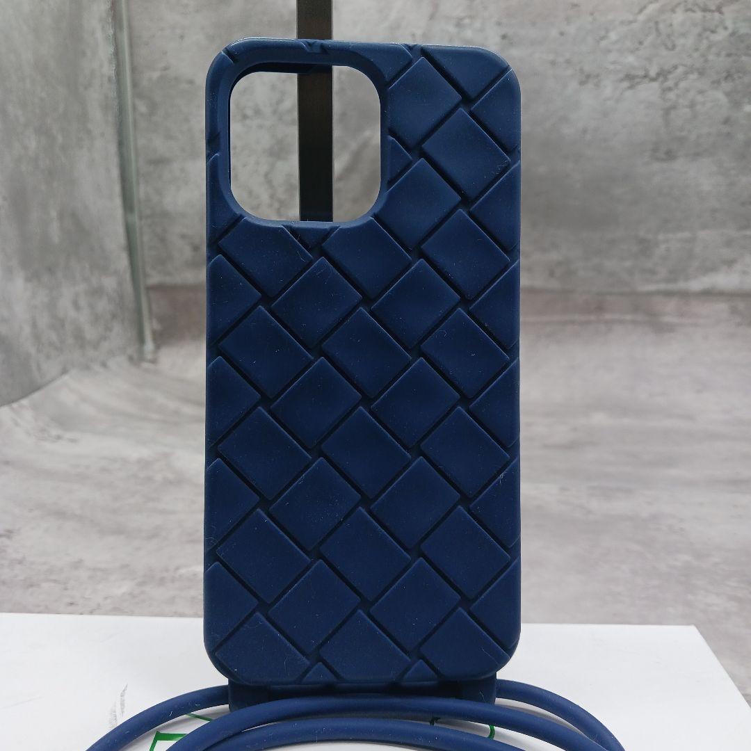 美品 ボッテガヴェネタ iPhone 12.13 pro MAX シリコンケース