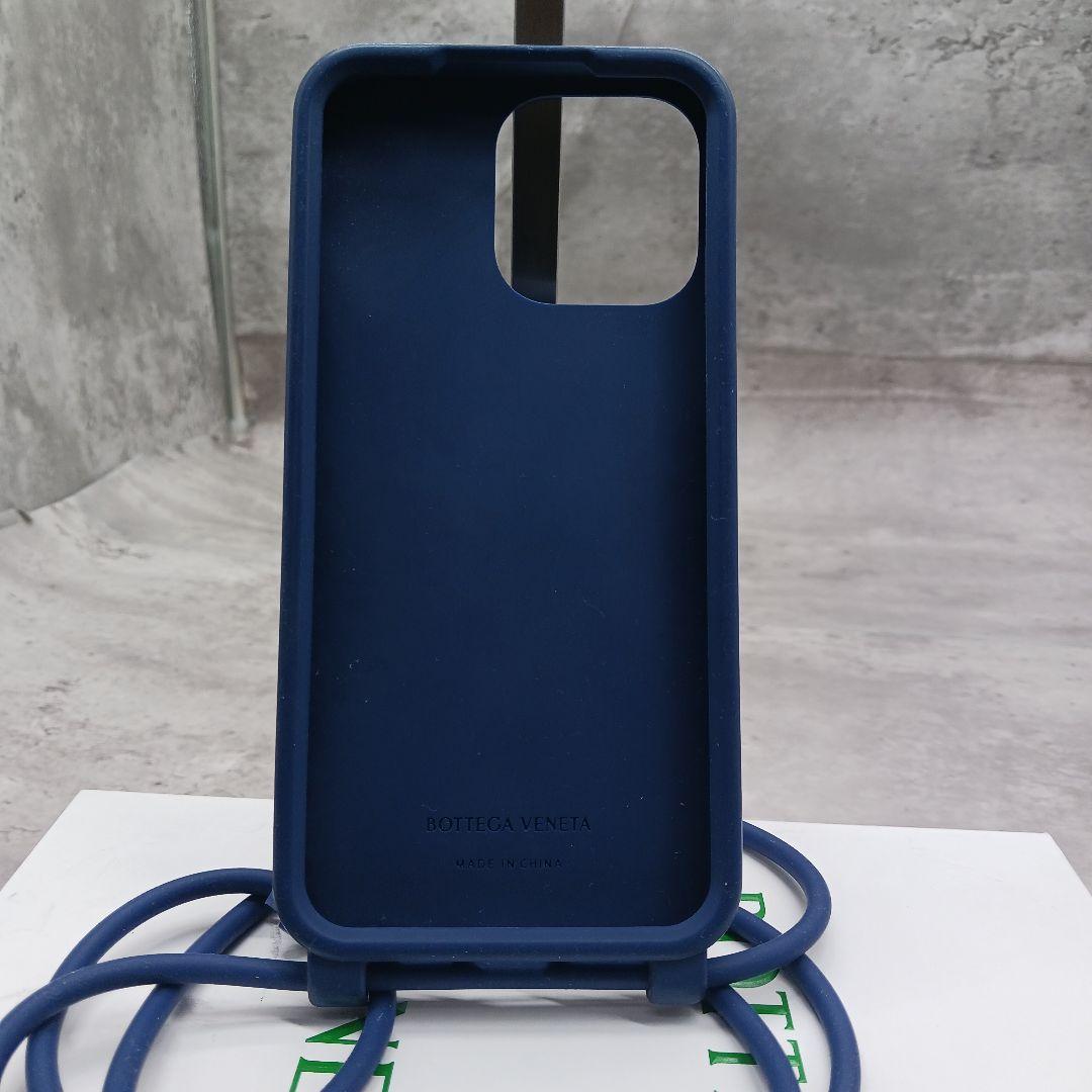 美品 ボッテガヴェネタ iPhone 12.13 pro MAX シリコンケース