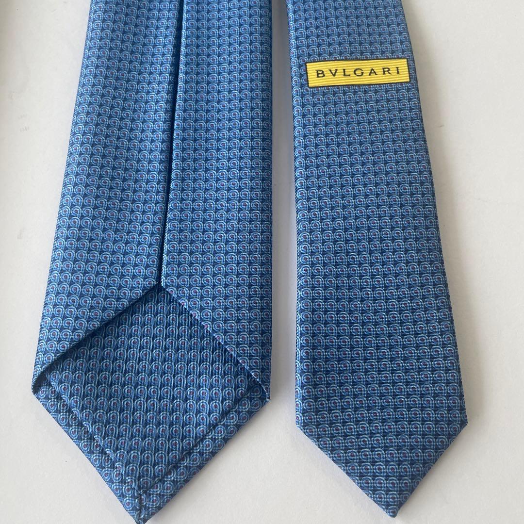 紙バック見つかりました！新品・箱・タグ付き BVLGARIネクタイブルー シルク