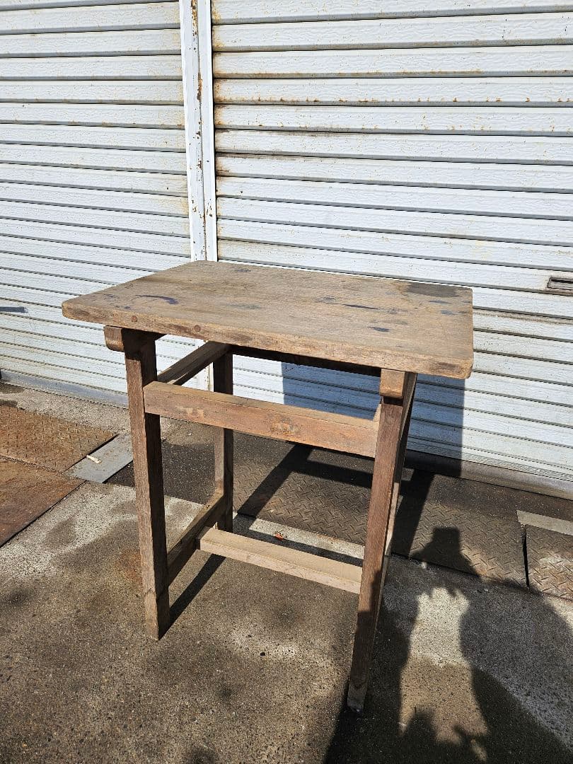 日本のアンティーク 古い木製の作業台 机 ウッド デスク 飾り台 花台 棚