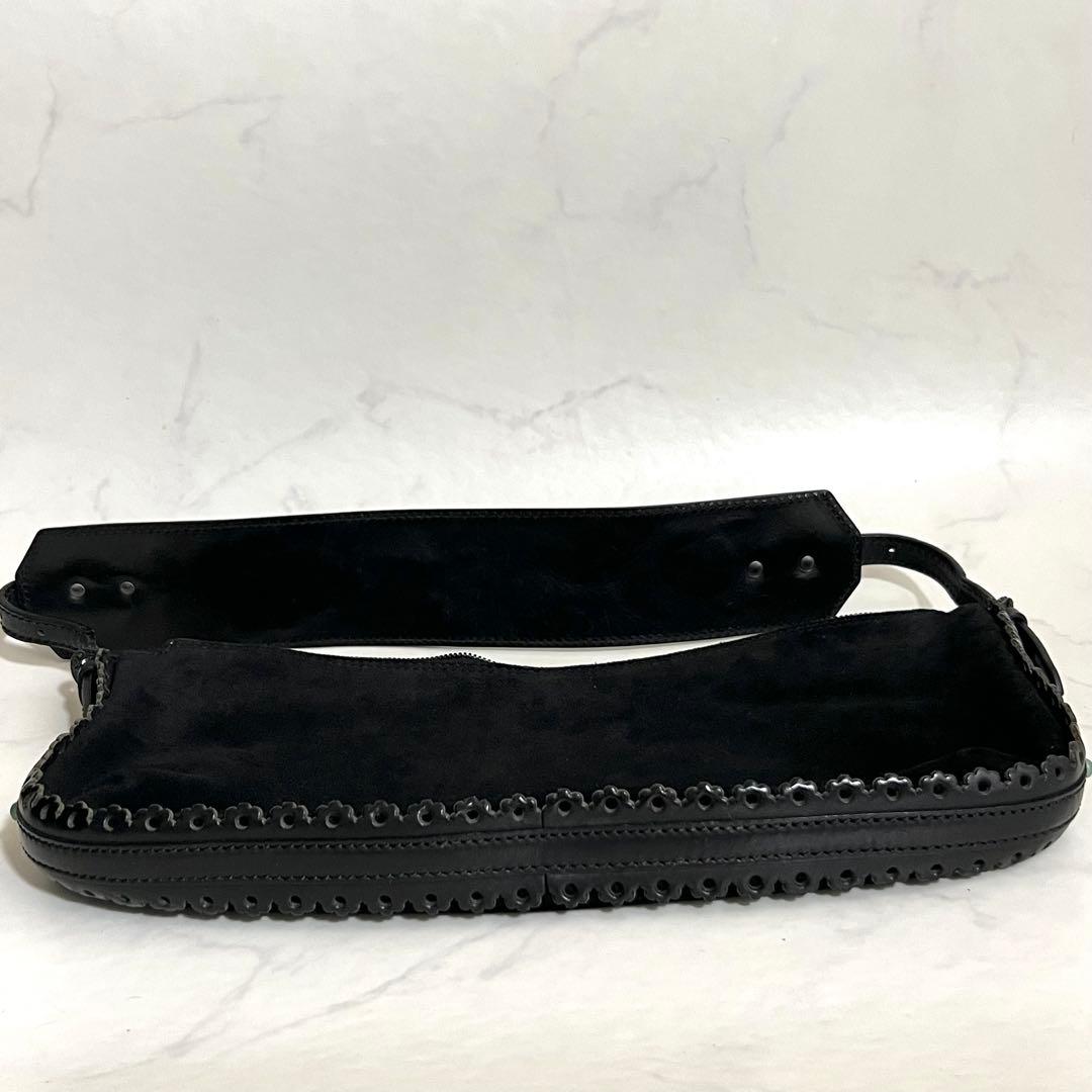 VALENTINO GARAVANI ショルダーバッグ 花柄刺繍 ブラック 袋付