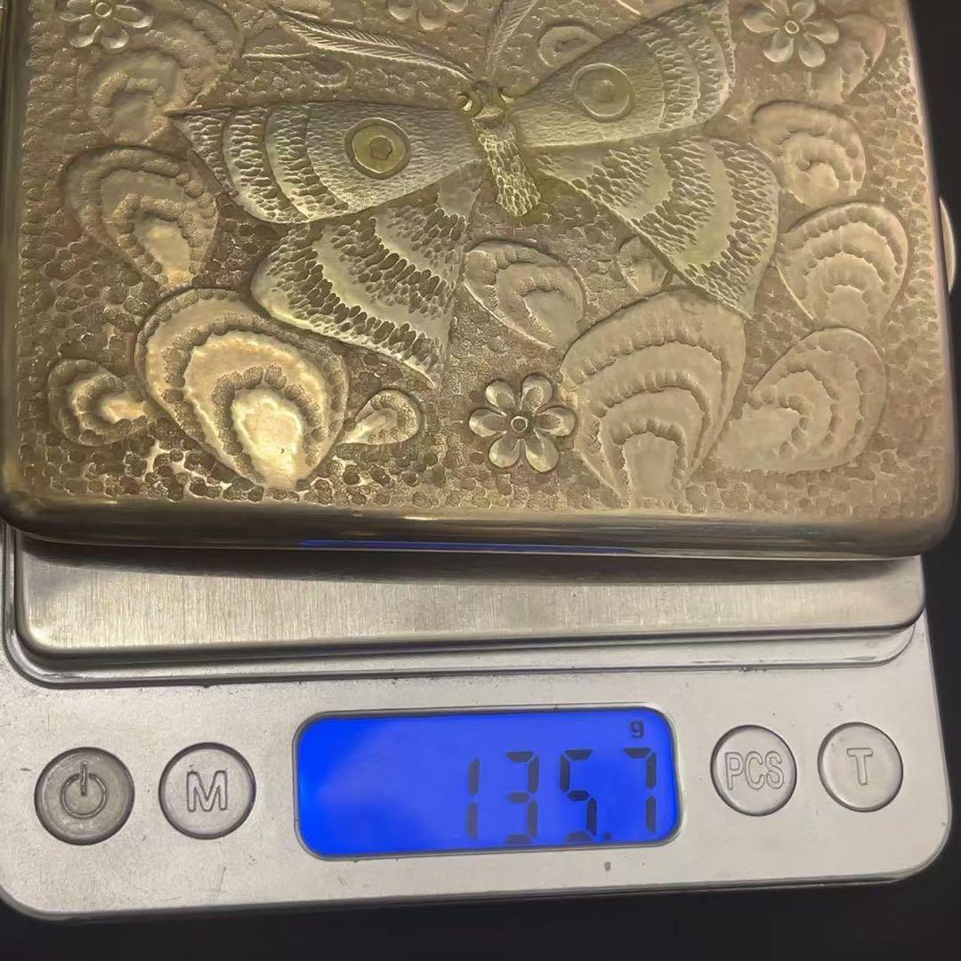 彫金家 岡部達男作 純銀 SILVER製 蛾文 彫刻 シガレットケース
