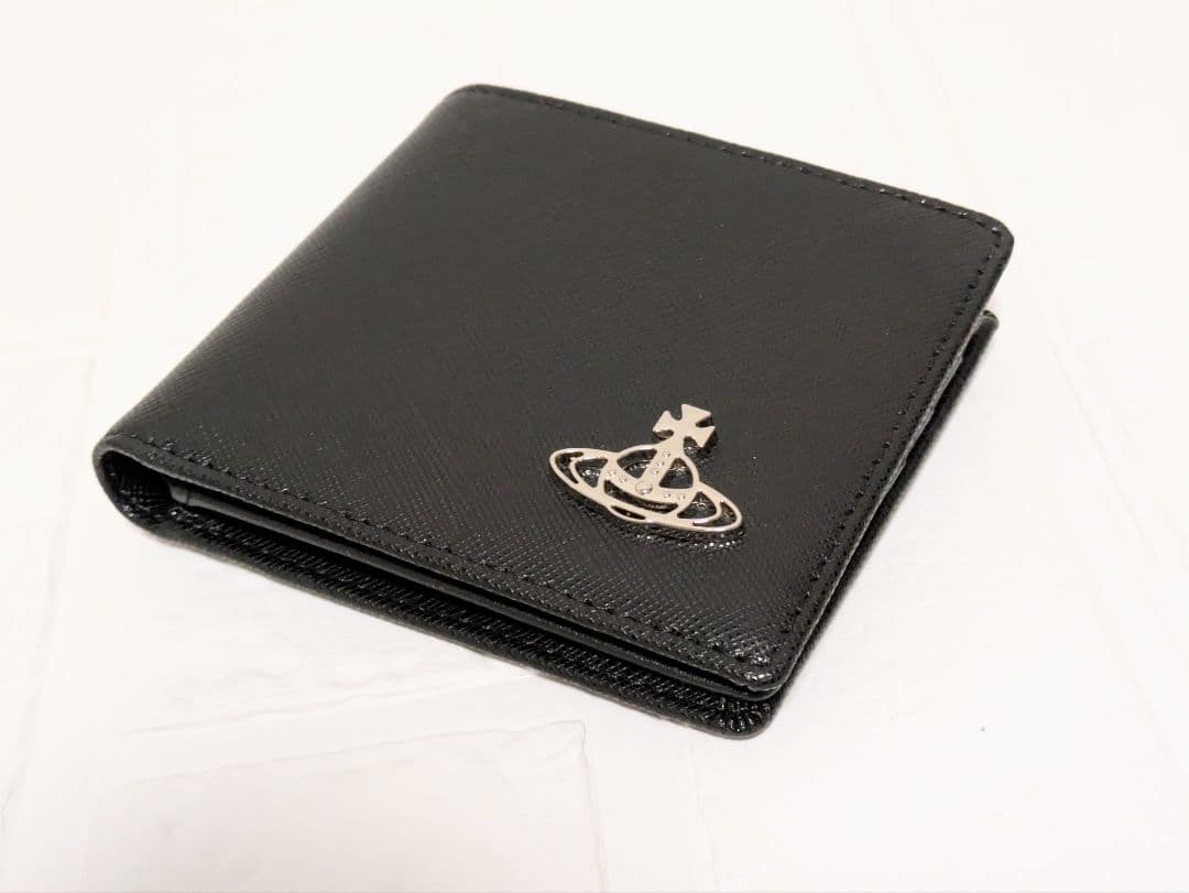 【新品未使用】Vivienne Westwood 二つ折り財布 943VW626