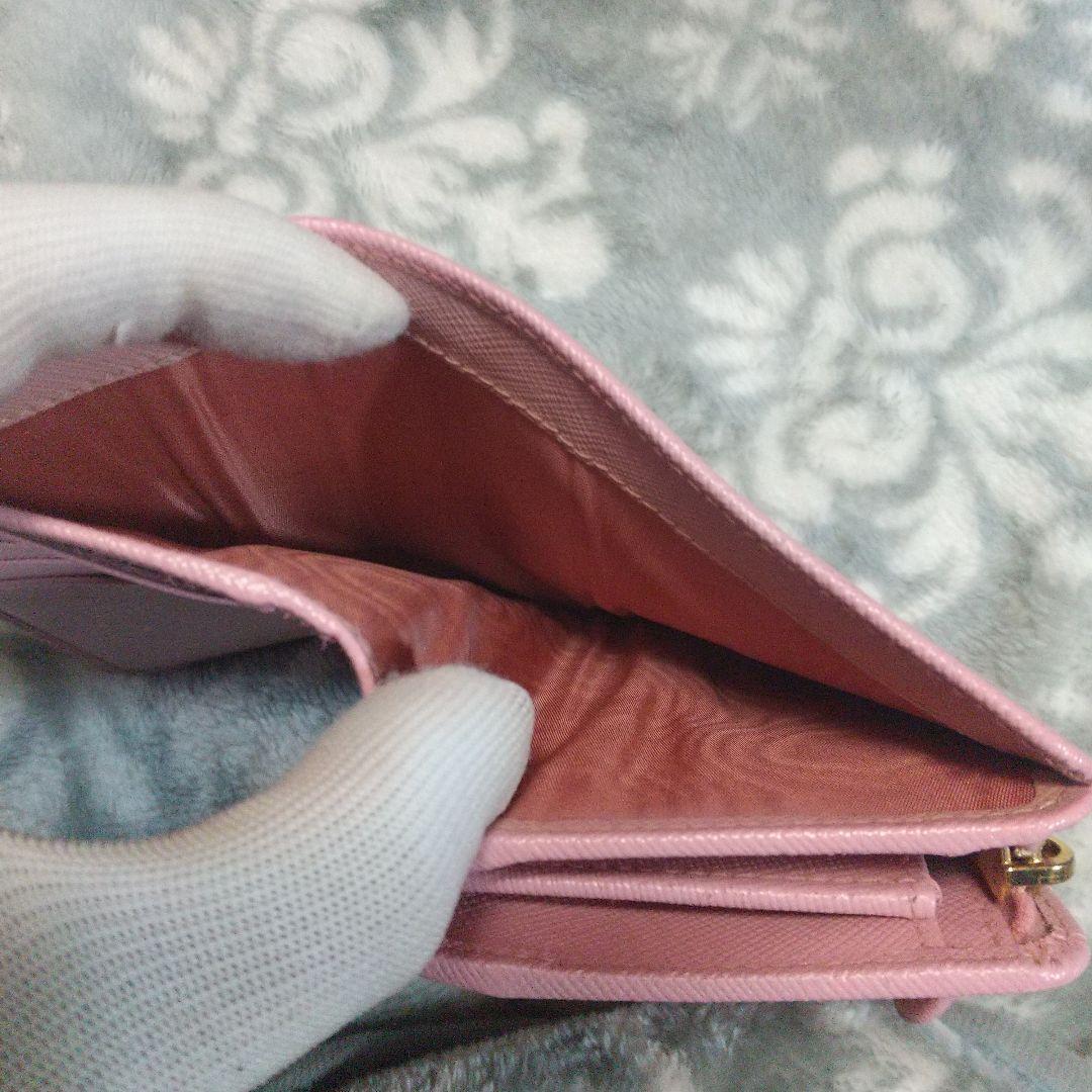 PRADA サフィアーノピンク 二つ折り財布