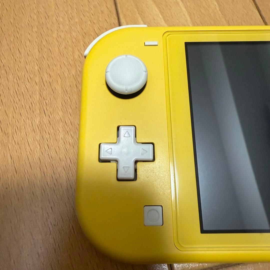 Nintendo Switch Lite イエロー ジャンク品 ケース付き