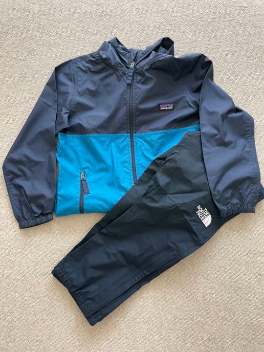 パタゴニアとノースフェイスの上下セット
