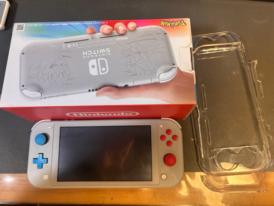 イ*カ様 Nintendo Switch Lite ポケモンデザイン