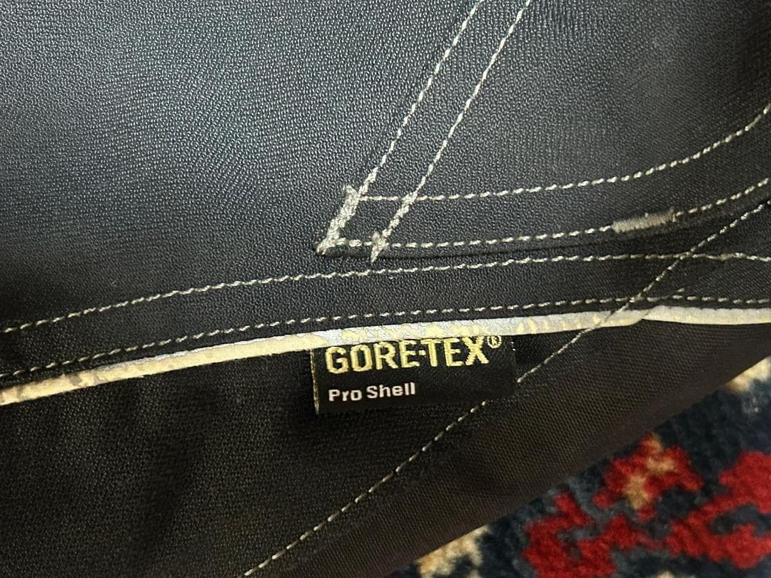 クシタニ GORE-TEXオールウェザーパンツ 　Lサイズ