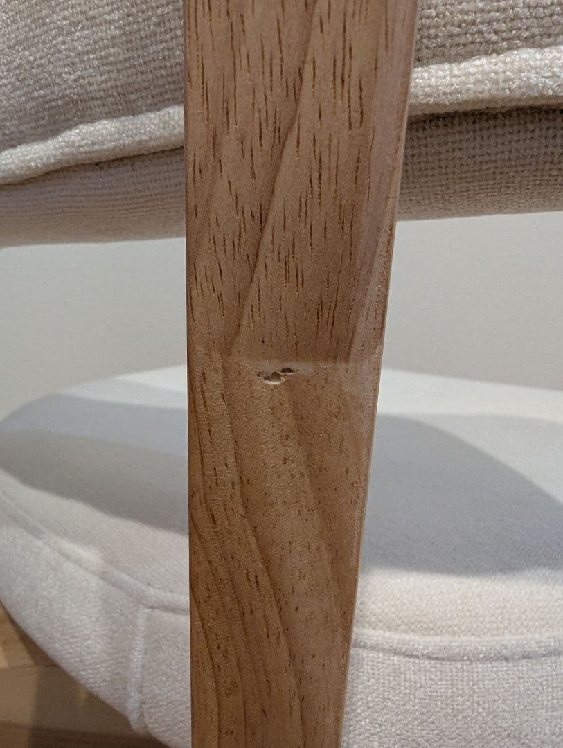 【新品訳あり！！】ダイニングチェア 2脚セット 北欧デザイン クッション付き