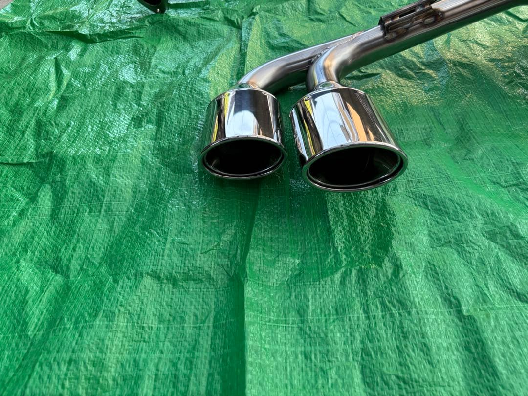 [限定値下]プリウス マフラー 65 左右4本出し GANADOR PASION