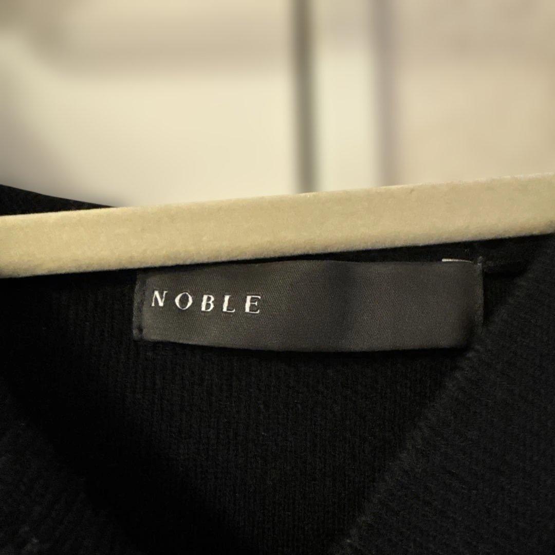 NOBLE 接結タック編みフードプルオーバー