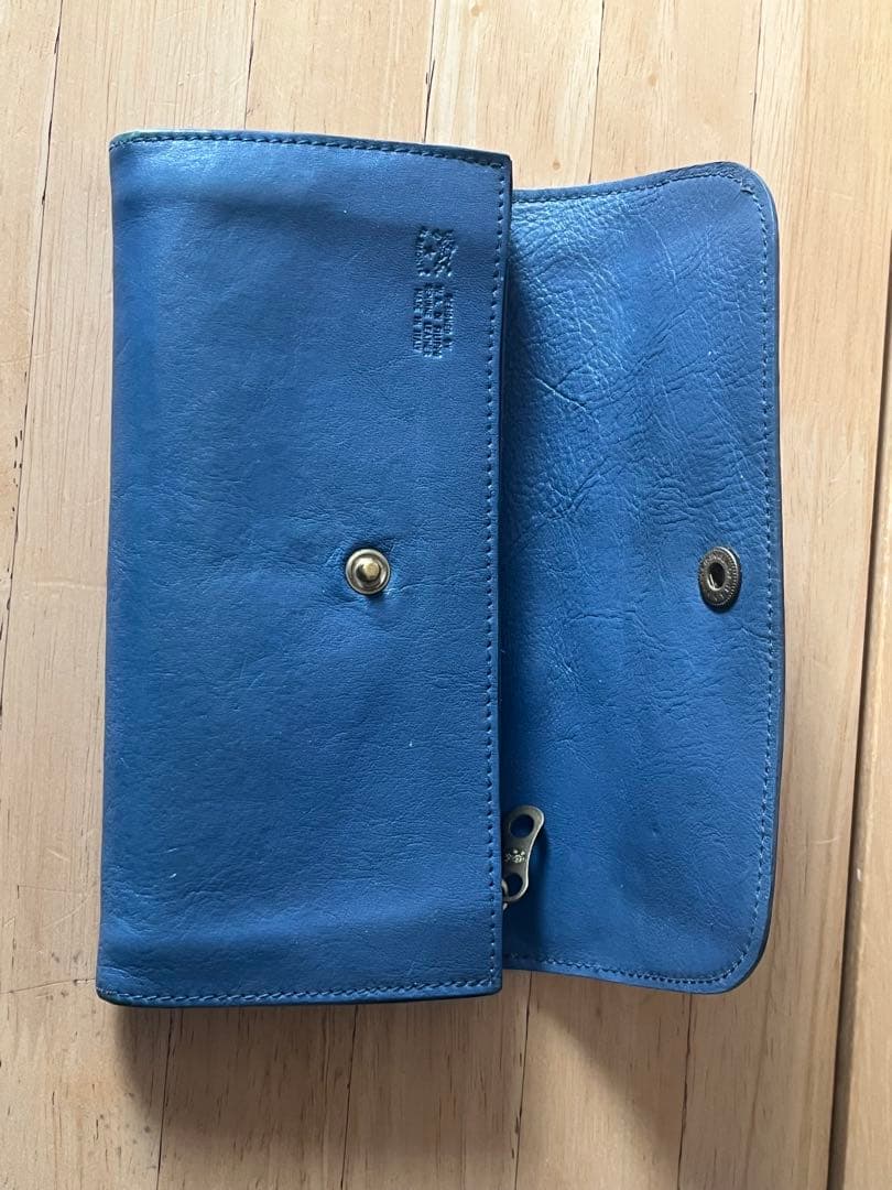 Lemon イルビゾンテ 長財布 ブルー系 ネイビー系 ロゴ型押し 収納多