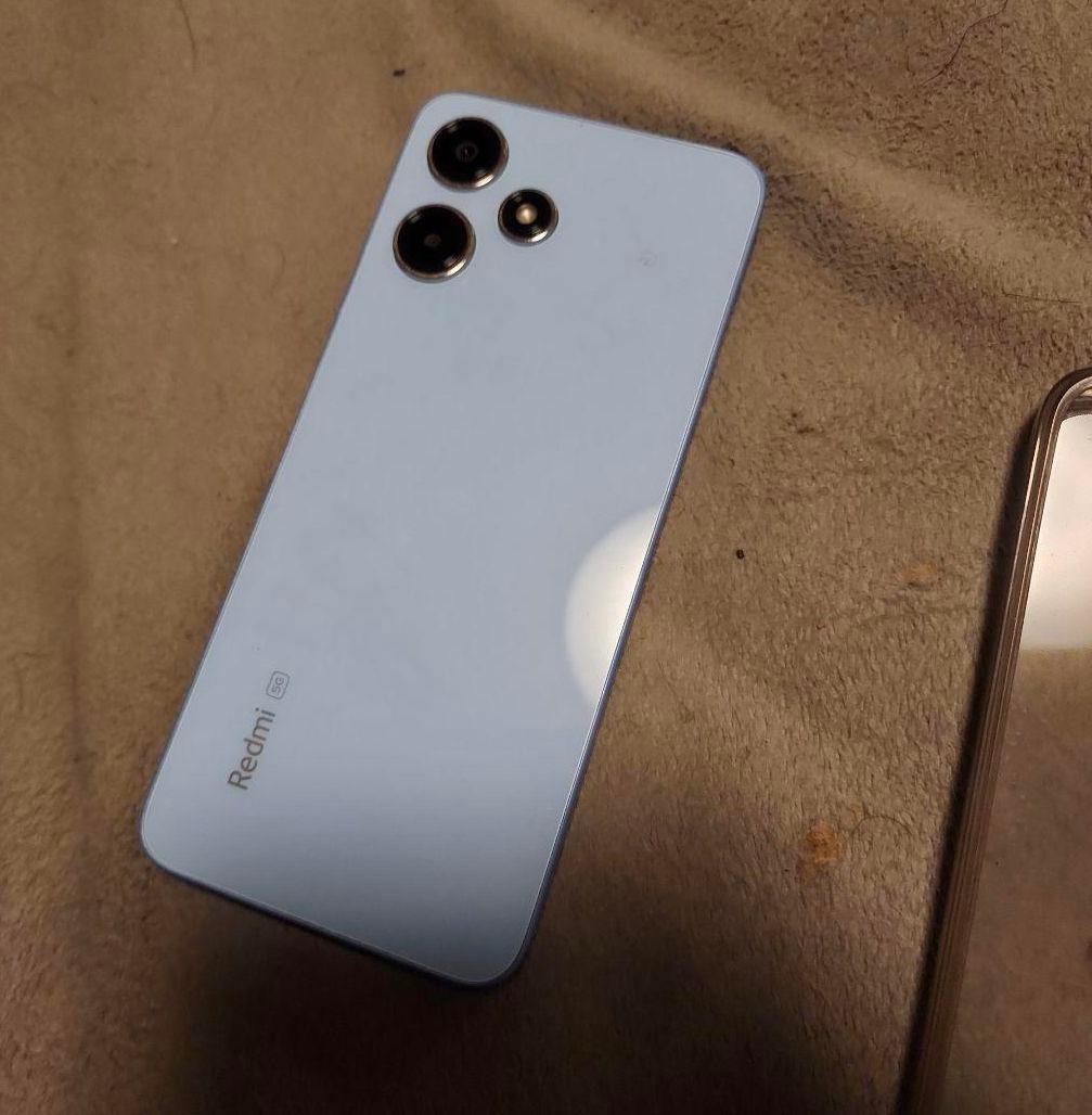 ど*ち様 Xiaomi Redmi 12 5G 128GB