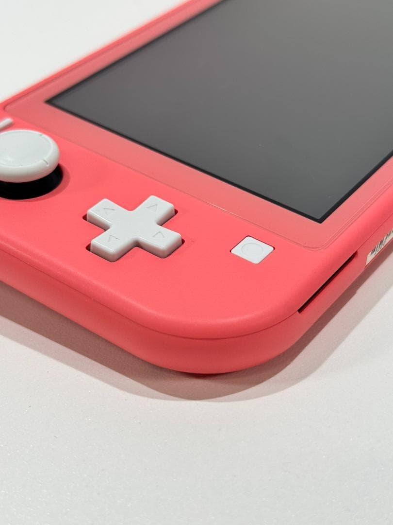 Nintendo Switch Lite コーラルピンク　保護カバーおまけ
