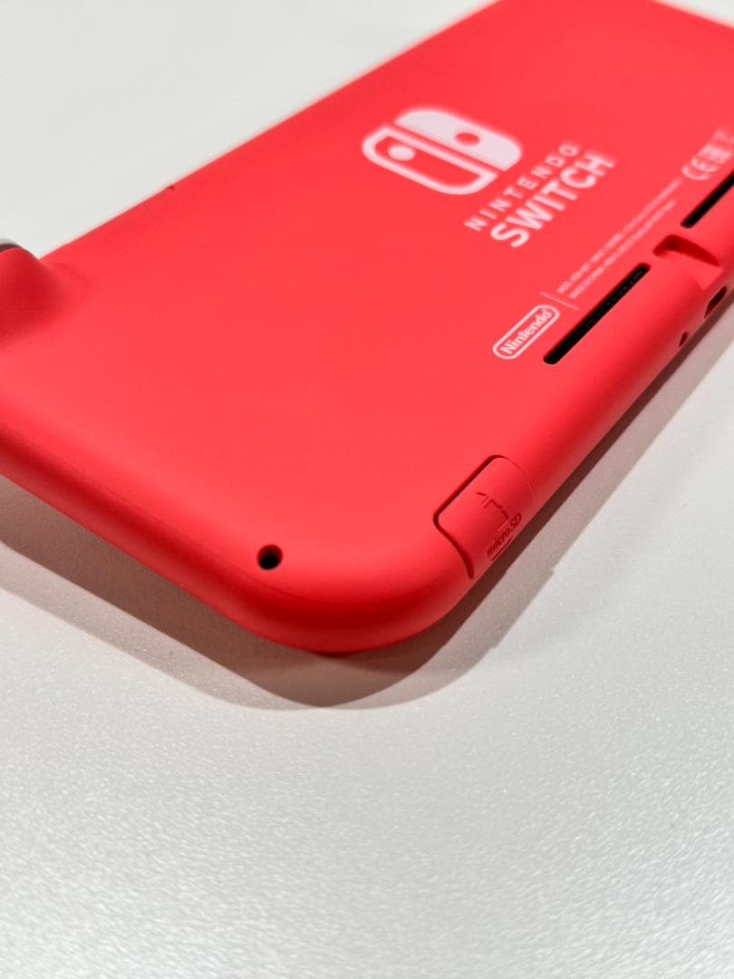 Nintendo Switch Lite コーラルピンク　保護カバーおまけ