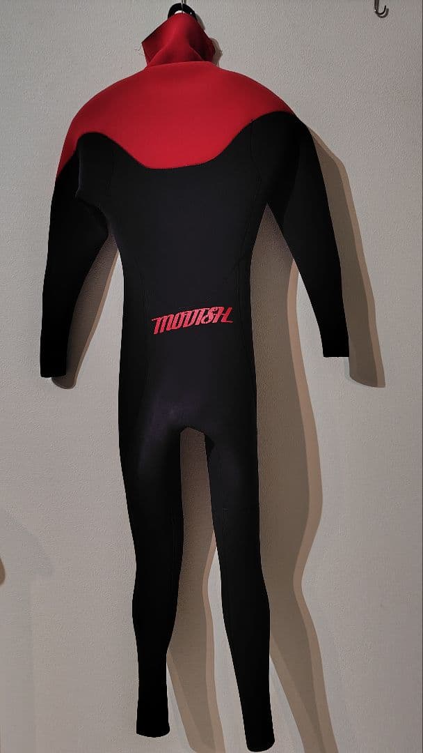 ウエットスーツ2着