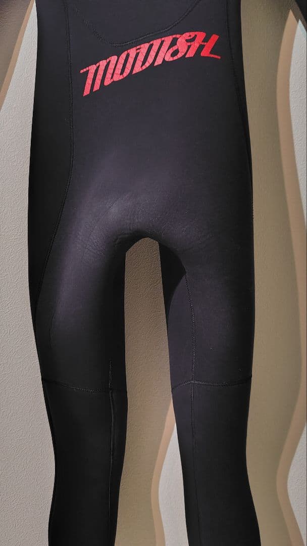 ウエットスーツ2着