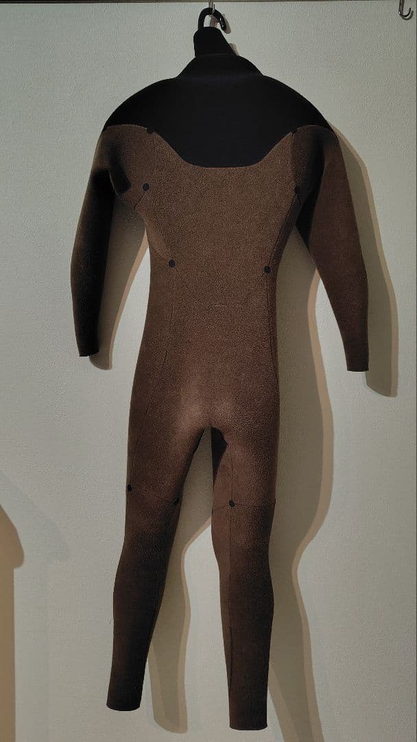 ウエットスーツ2着