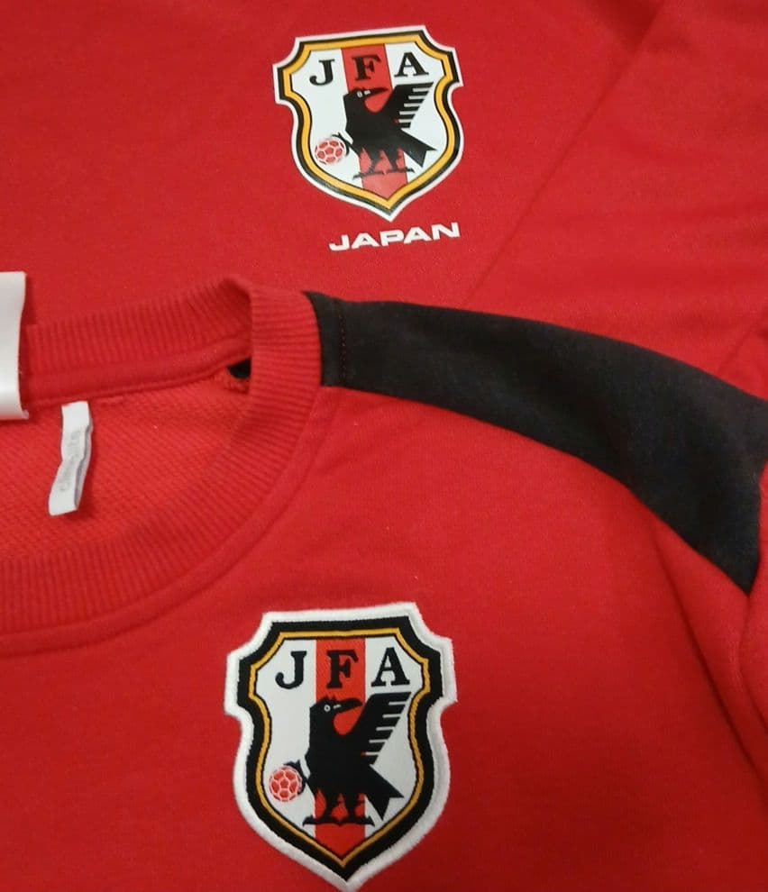 adidas サッカー日本代表　トレーナー　プラクティスシャツ　2着セット