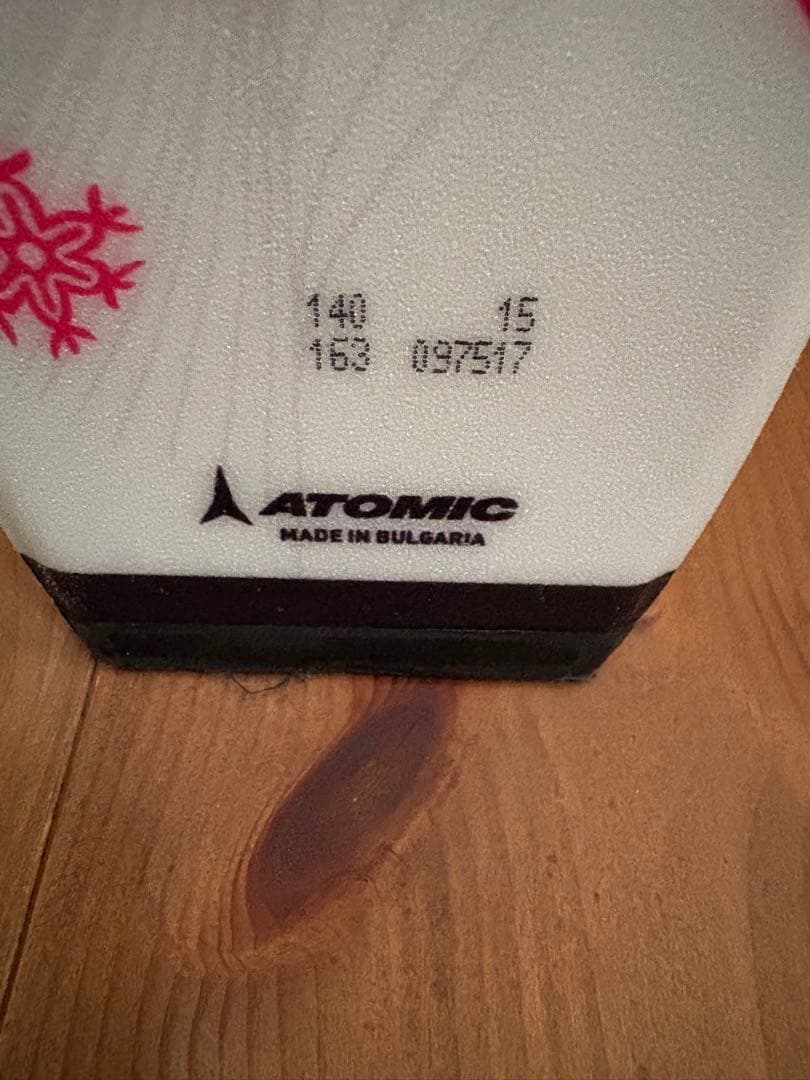 ATOMIC ジュニア スキー 140cm ビン付 ストック100cm