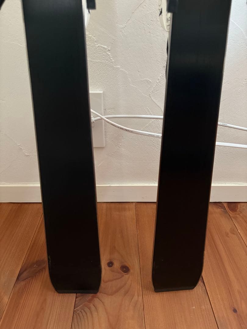 ATOMIC ジュニア スキー 140cm ビン付 ストック100cm