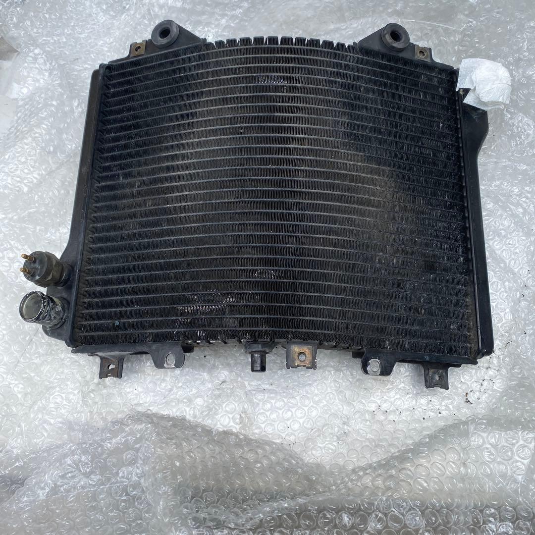 gpz900r/750r エンジン冷却用ラジエーター