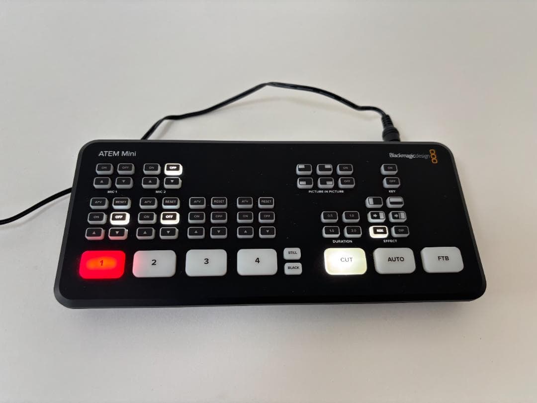 ATEM Mini Blackmagic Design スイッチャー