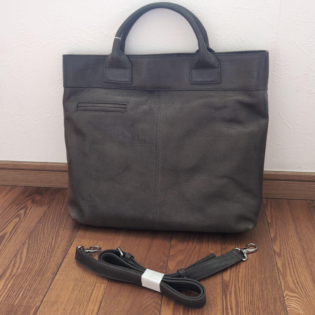 新品未使用マーガレットハウエル　レザートートバッグ　ダークグレータグ付