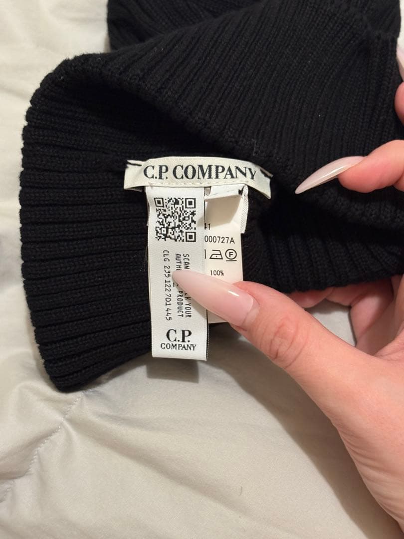 C.P. COMPANY シーピーカンパニーゴーグルビーニー ブラック