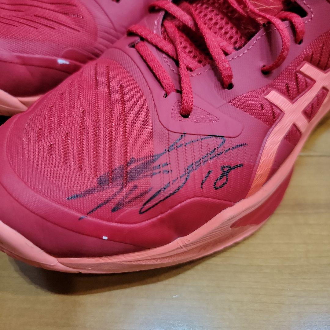 ASICS バレーボールシューズ スカイエリートFF3 海外 レッド サイン入り