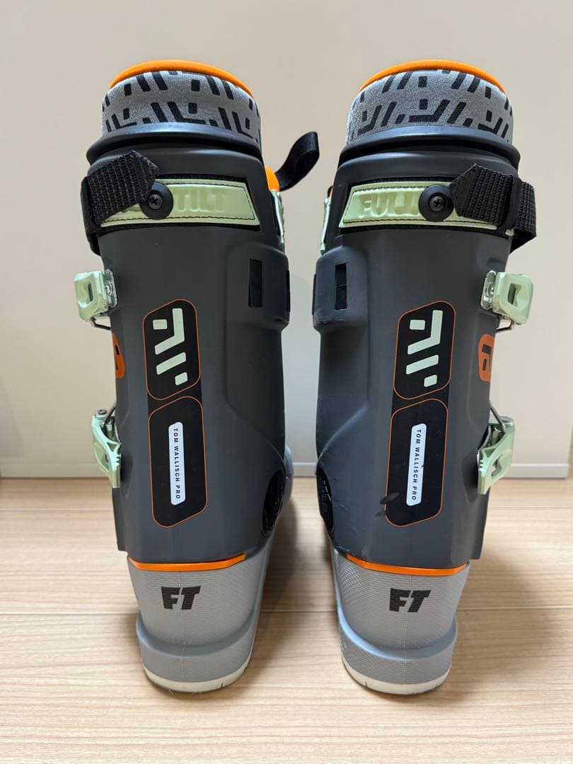 スキー FULL TILT TOM WALLISCH PRO 25.5cm