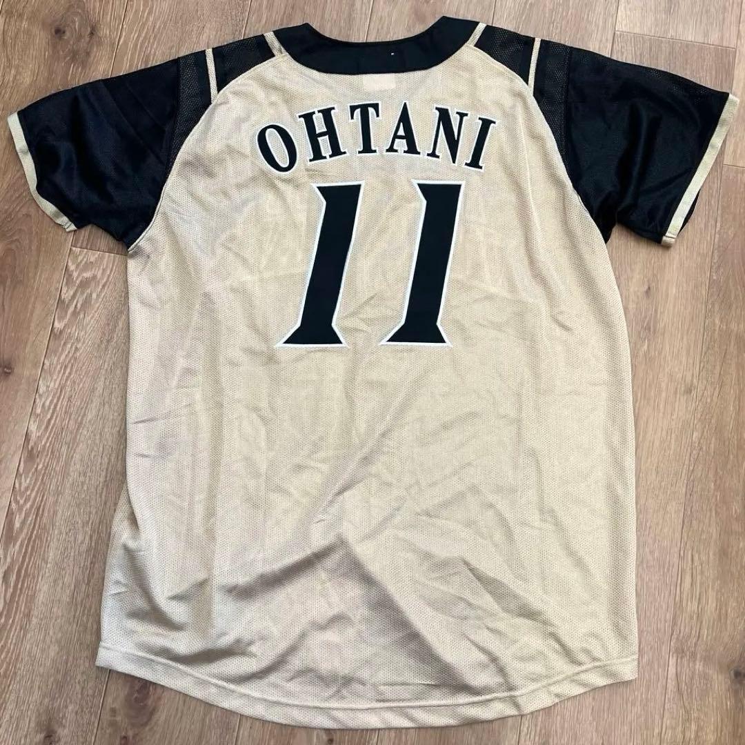 ★希少美品★大谷翔平　ユニフォーム　北海道日本ハムファイターズ ビジター