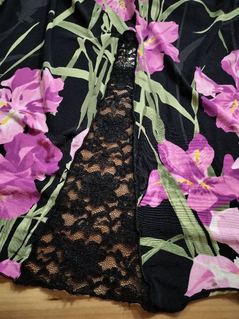 Blumarine アイリス柄 ノースリーブ ストレッチセミロングワンピース