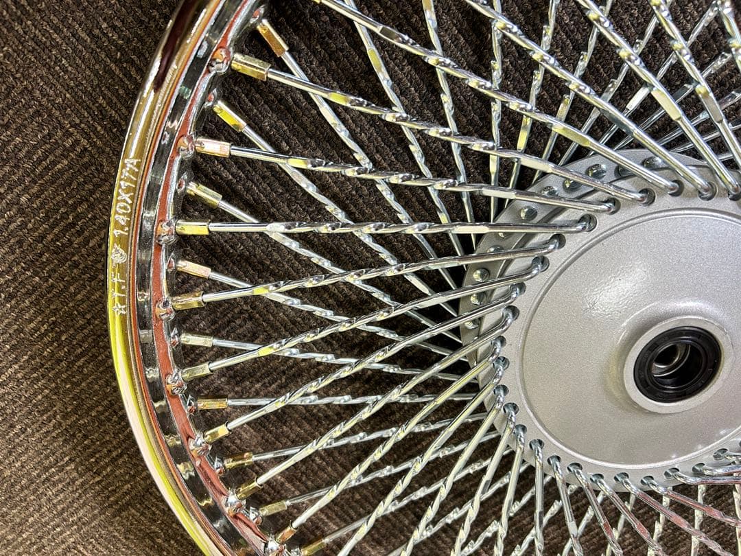 【スーパーカブ向け　ツイストスポークホイール 前後セット】