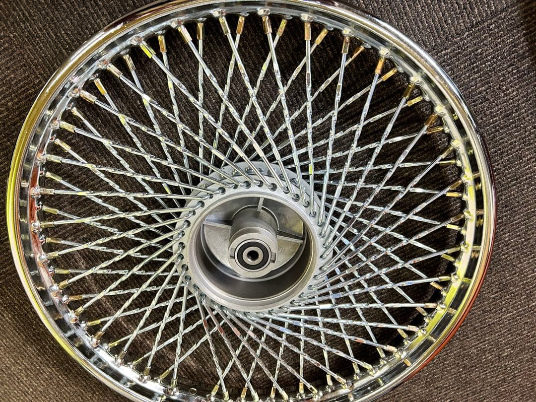 【スーパーカブ向け　ツイストスポークホイール 前後セット】