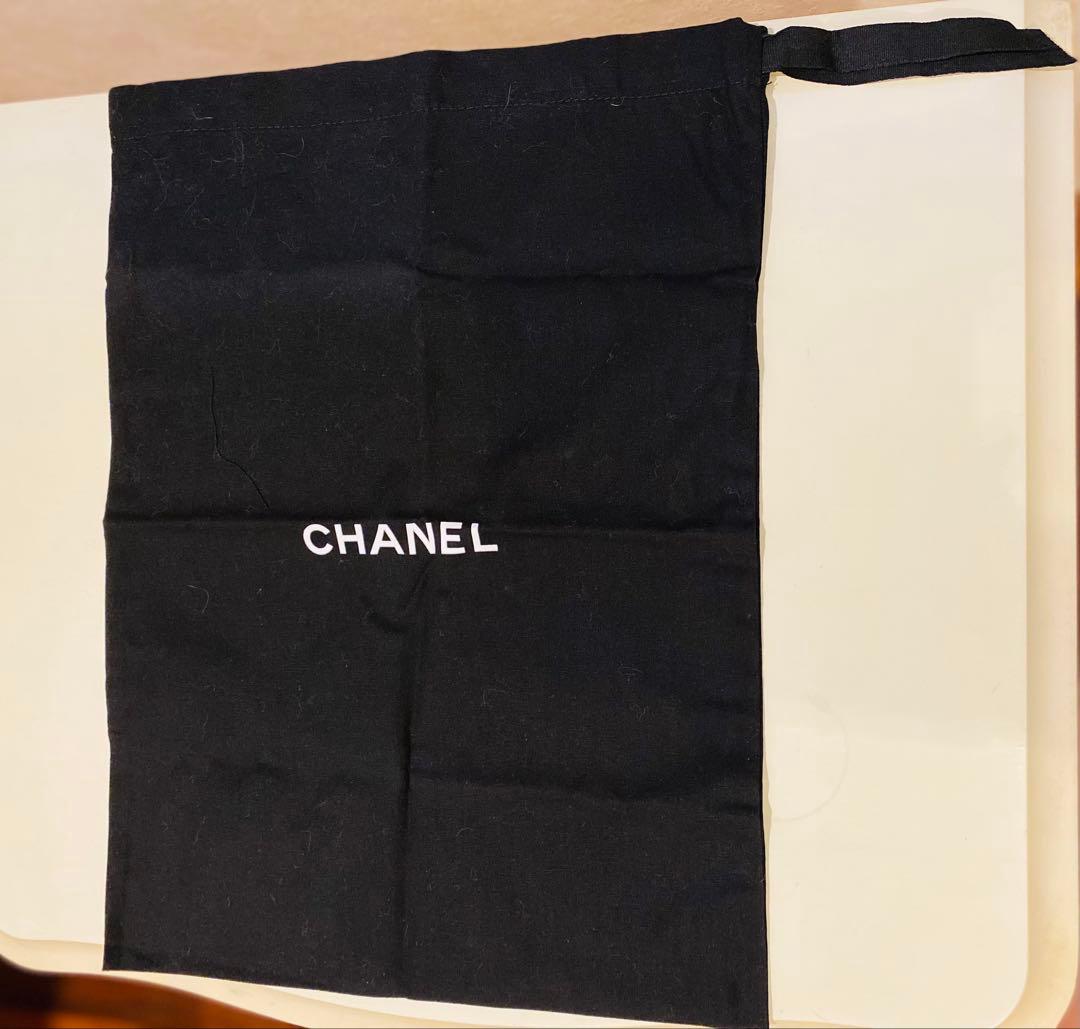 CHANEL ベージュ フラットシューズ