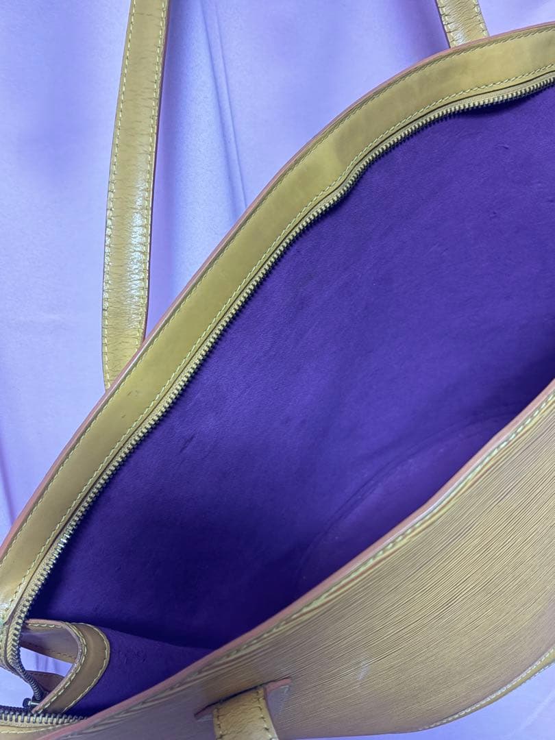 ルイヴィトン エピ大