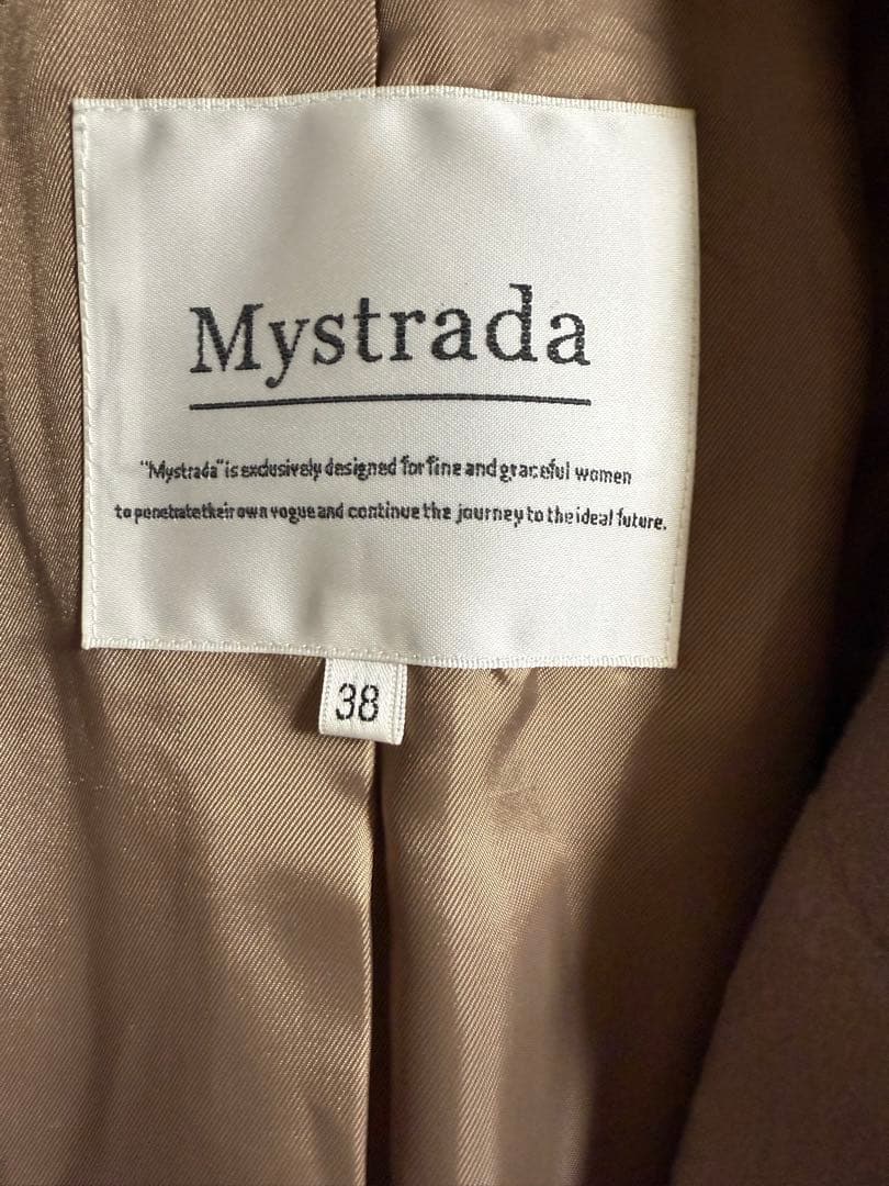 マイストラーダ　バックボリュームコート