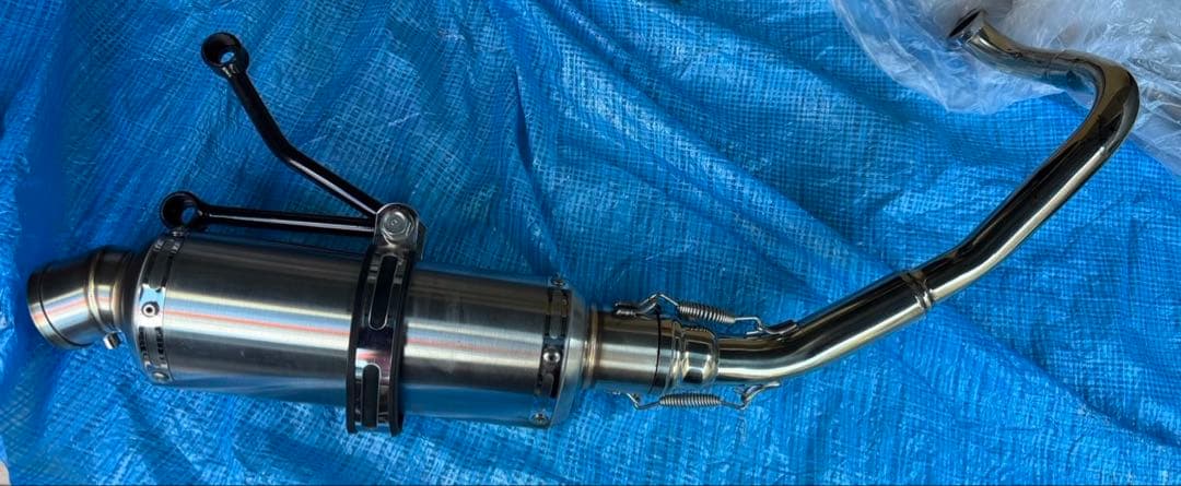 アドレスv125s 社外マフラー