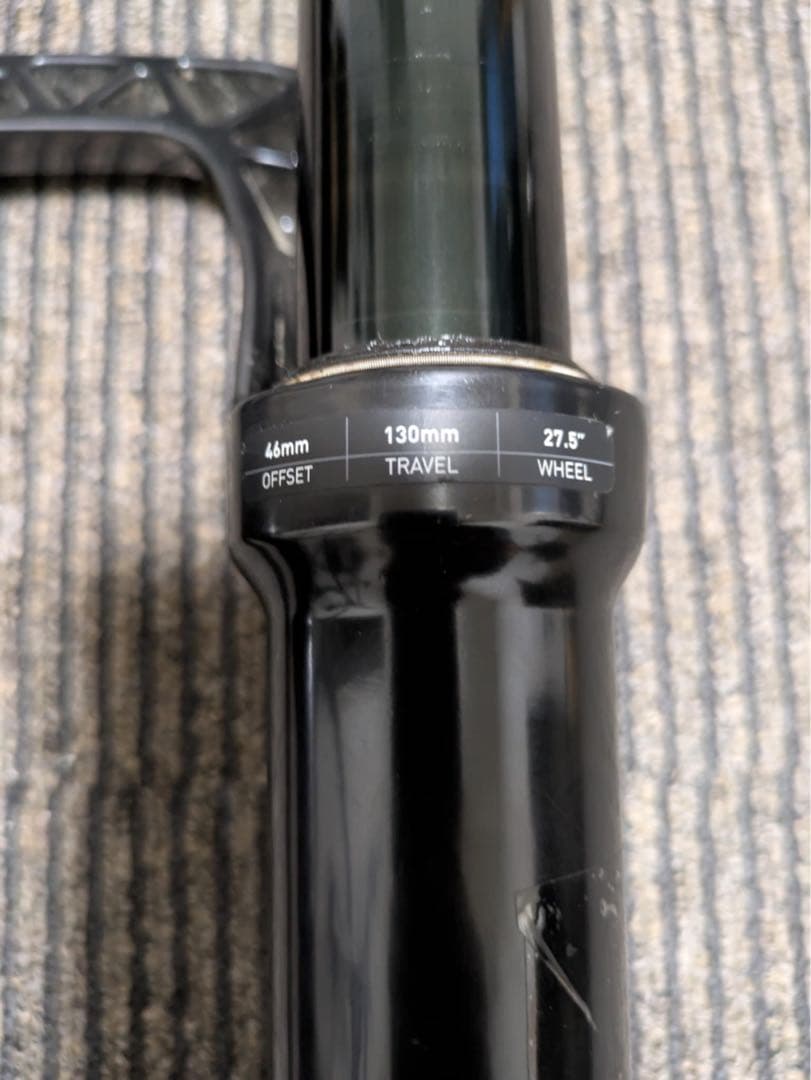 チ*ス様 300円スタート売切RockShox Revelation 27.5