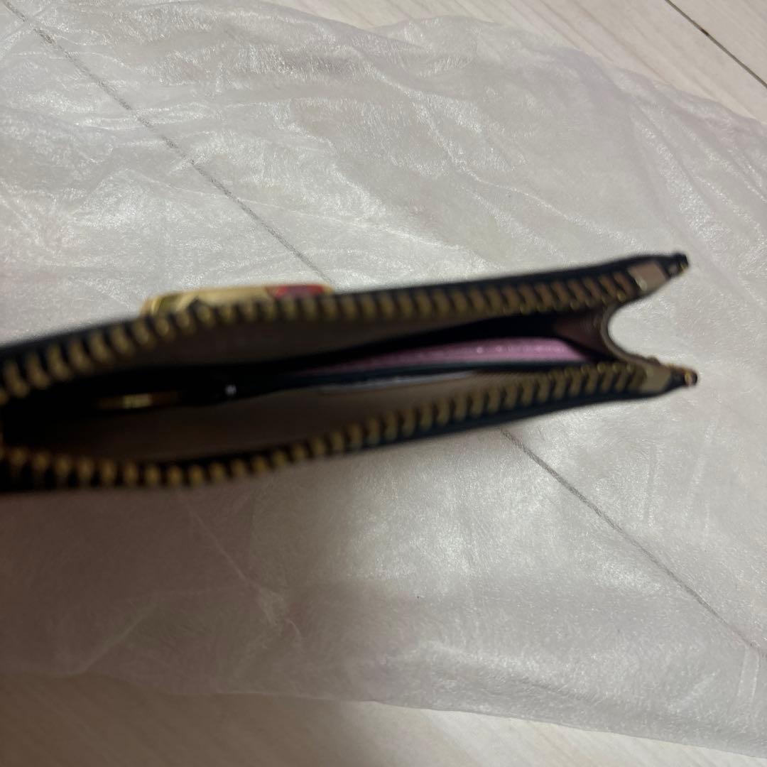 土日限定MARC JACOBS パスケース ケ－ス　小銭入れブラック　新品