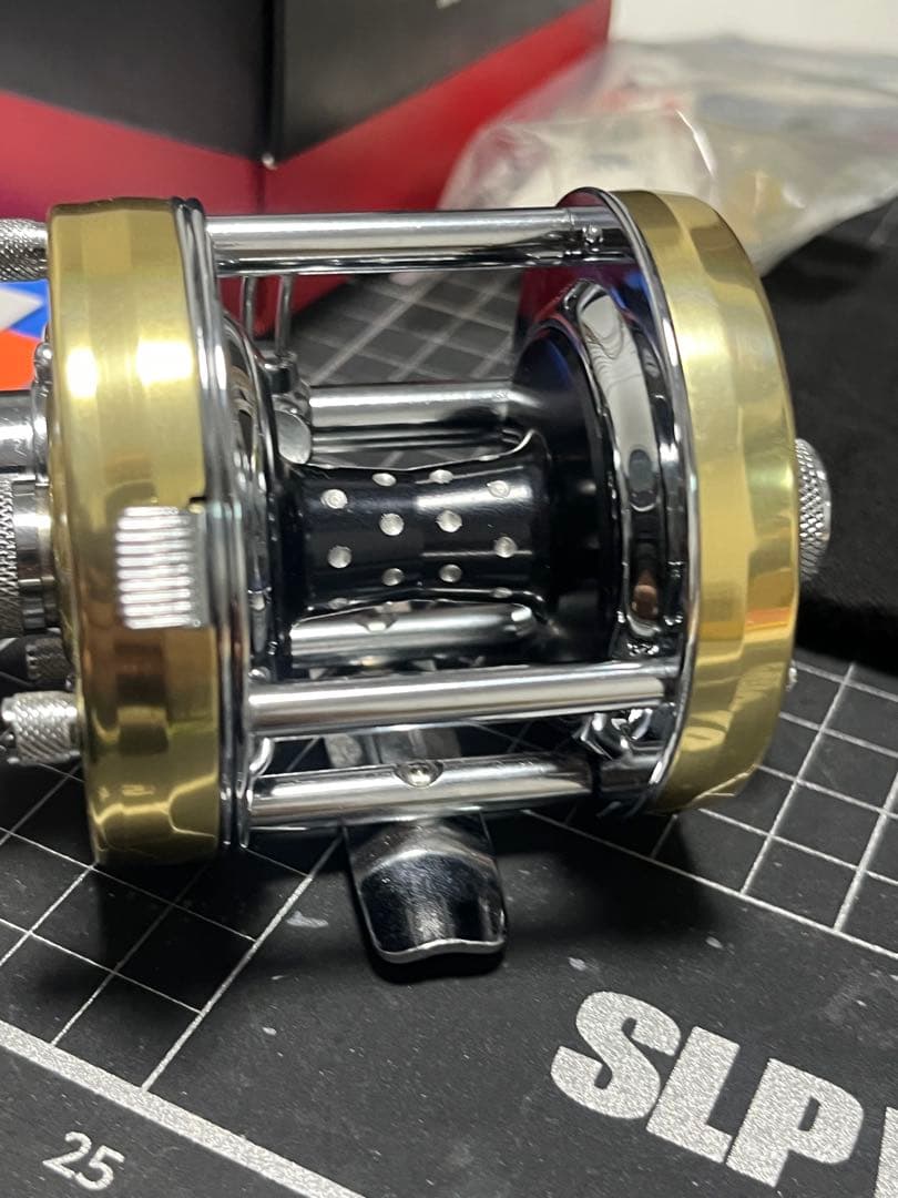 極上未使用　アブアンバサダー 5501cs rocketファクトリーチェーン