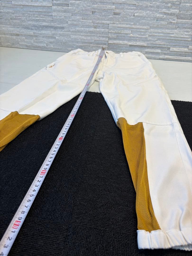 ゴルフパンツ ホワイト ブラウンアクセント レザレクション