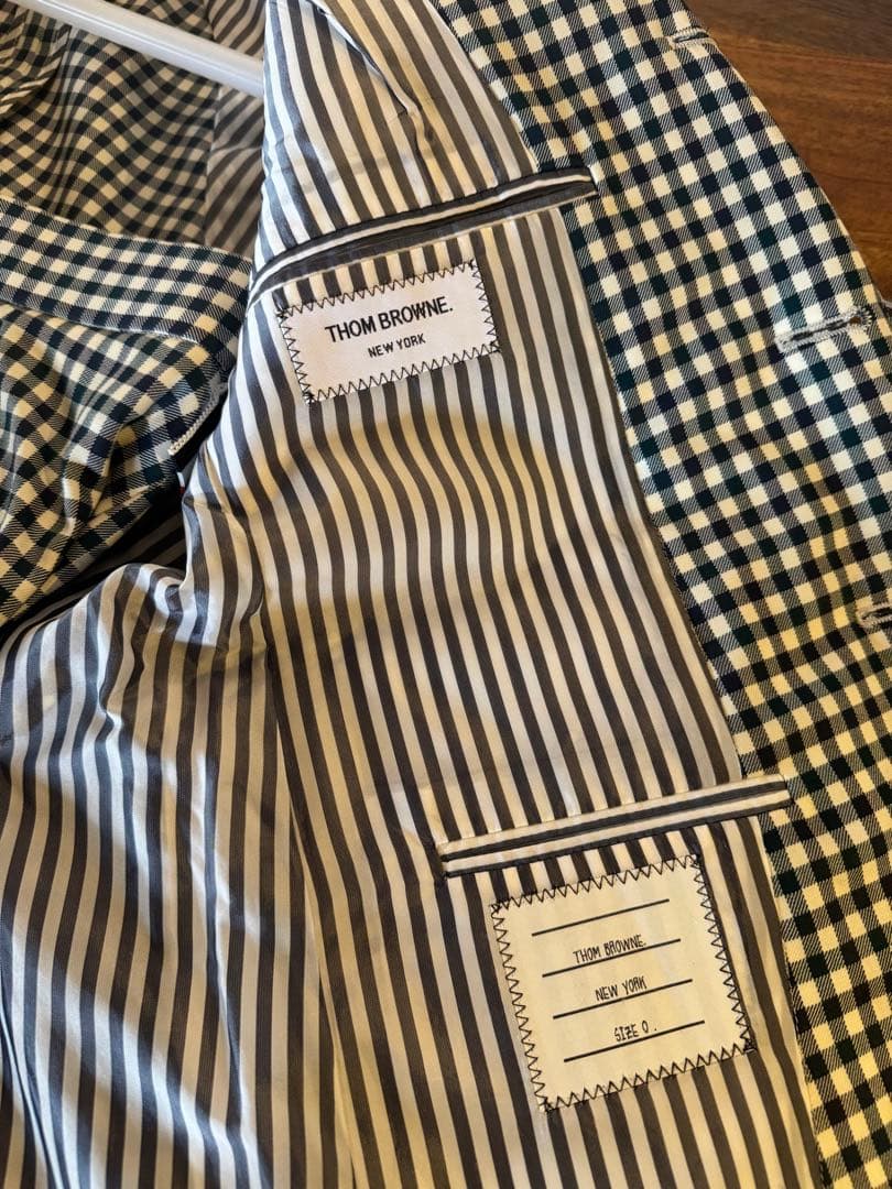 THOM BROWNE トムブラウン　ハイアーム　スーツ　ネクタイ付