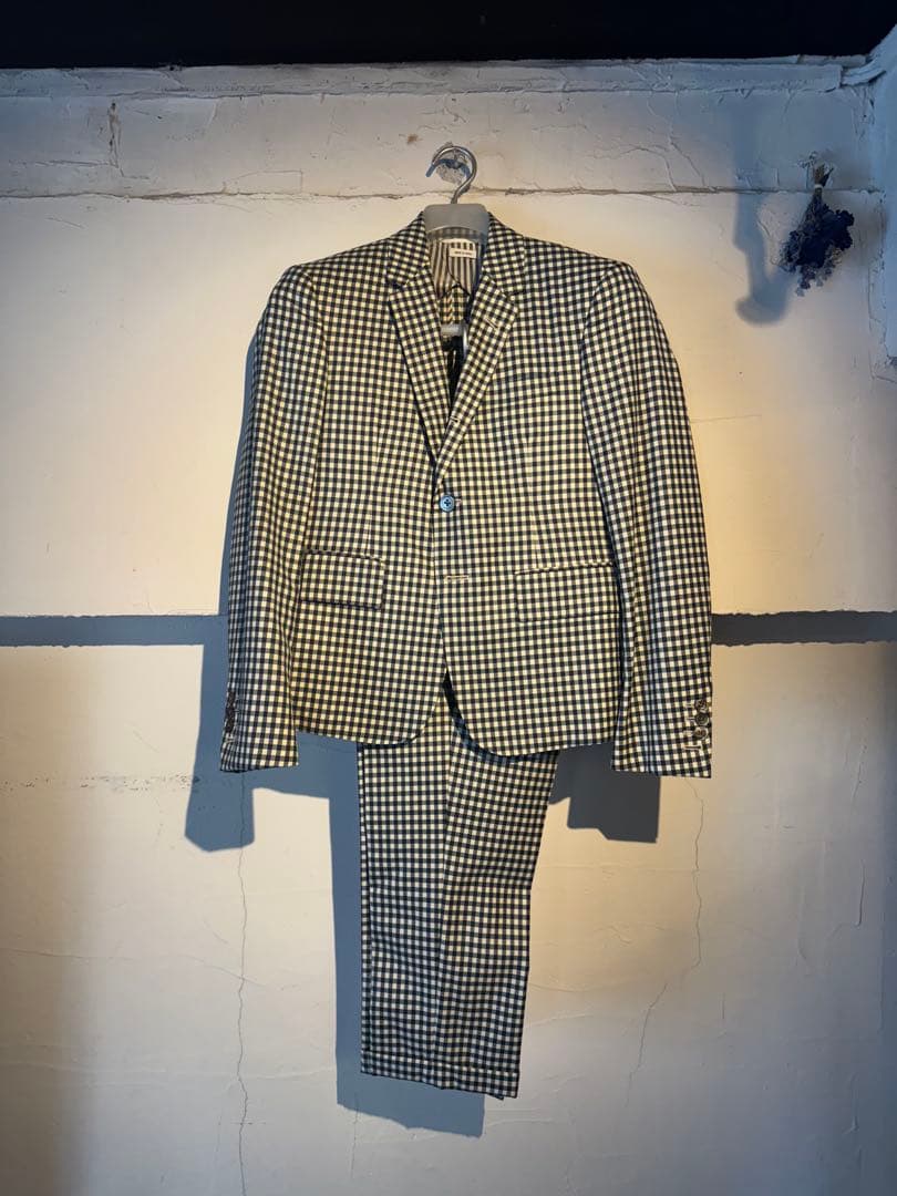 THOM BROWNE トムブラウン　ハイアーム　スーツ　ネクタイ付