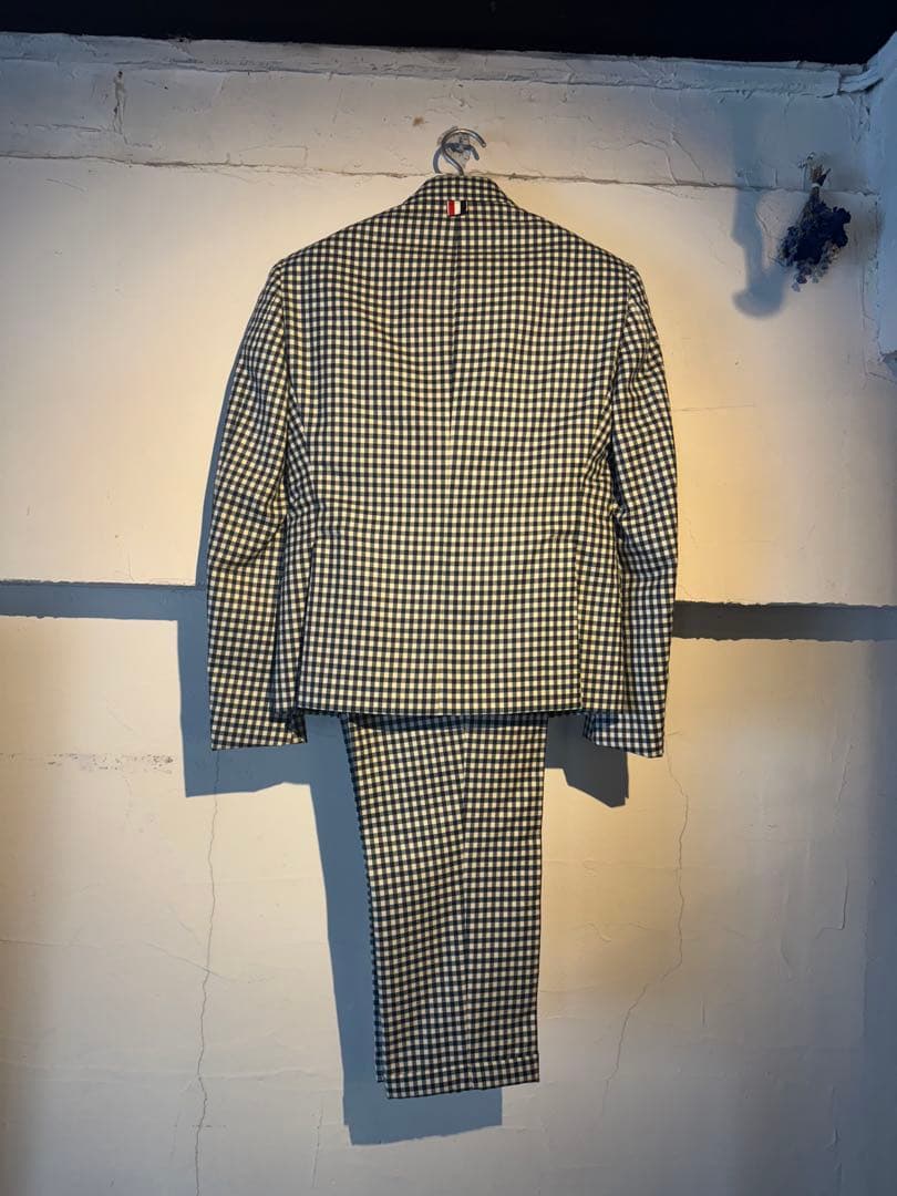 THOM BROWNE トムブラウン　ハイアーム　スーツ　ネクタイ付