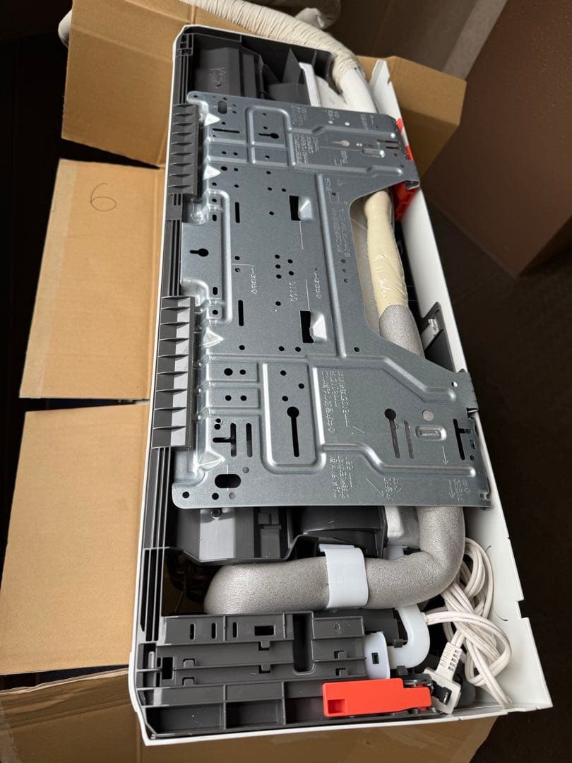 パナソニック　ルームエアコン　2024年製