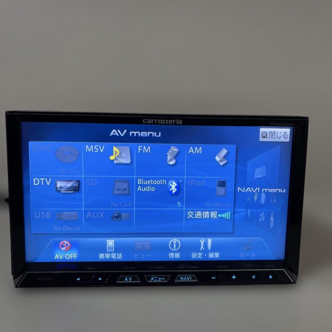 パイオニアカーナビゲーションシステム AVIC-ZH77 と C2R-CHY4