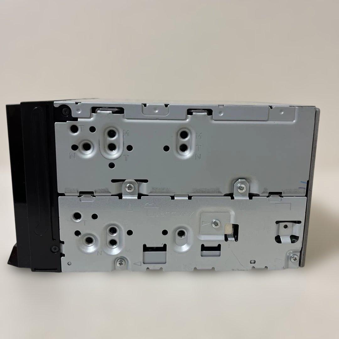 パイオニアカーナビゲーションシステム AVIC-ZH77 と C2R-CHY4