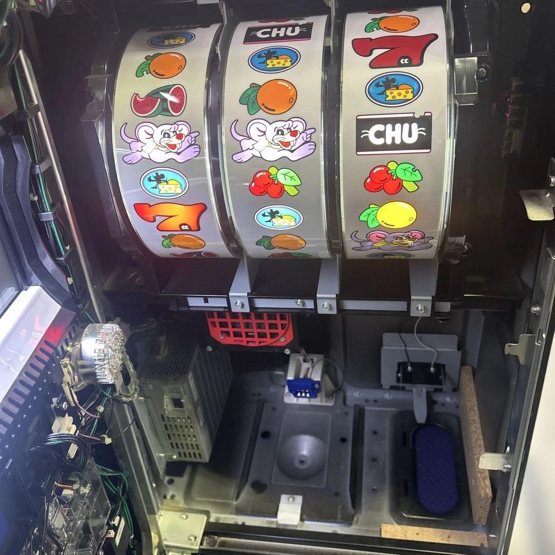 6526【個宅配送可】実機 ゲッターマウス　不要機付き